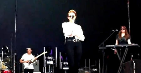 10-  . . . . .   2013. Blur. La Roux  . . .       . .